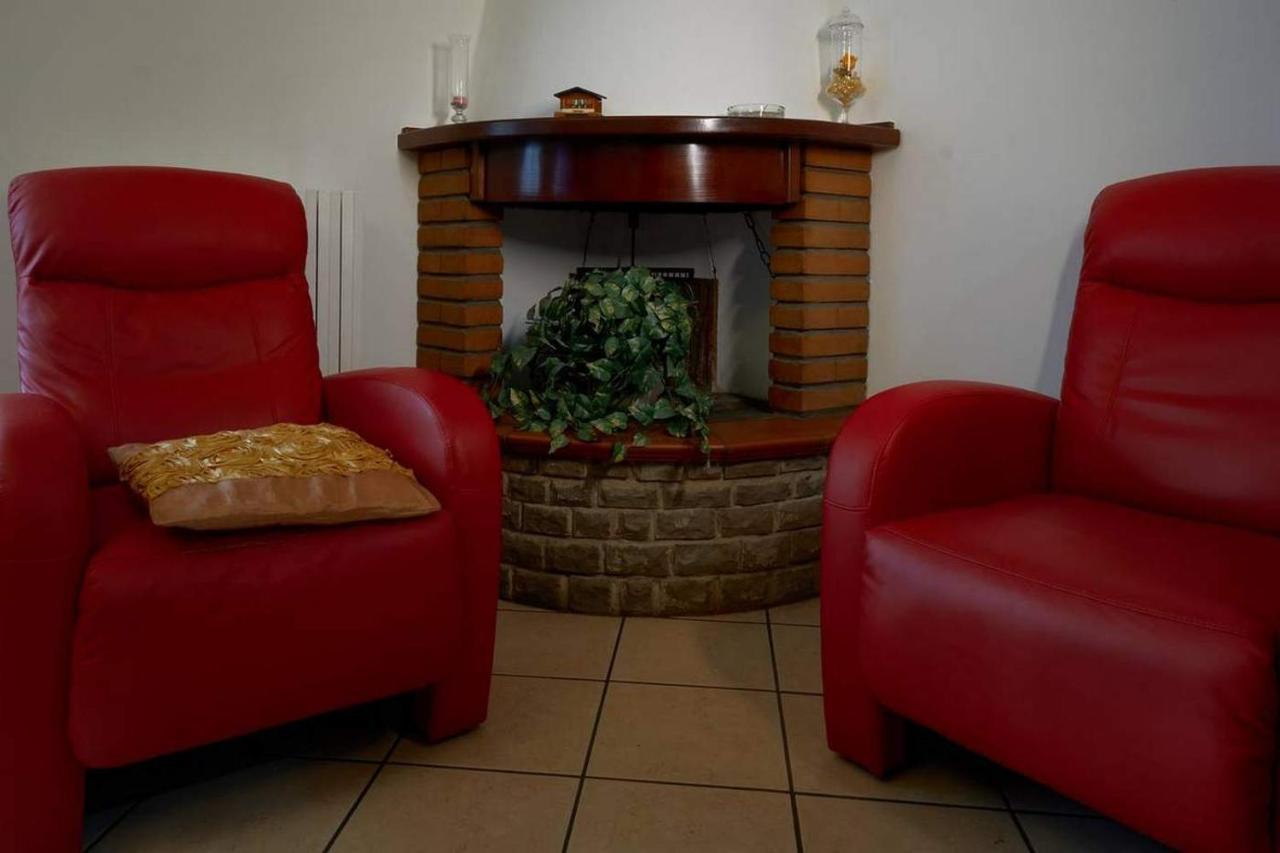 La Casa Di Gloria - Affitta Holiday home *